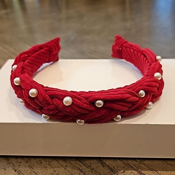Red headband with pearls - Picture 7 of 7